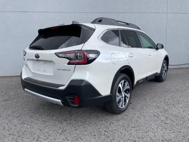 Subaru Outback  2022