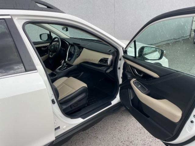 Subaru Outback  2022