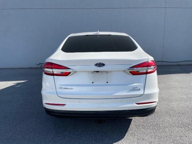 Ford Fusion Hybrid  2019