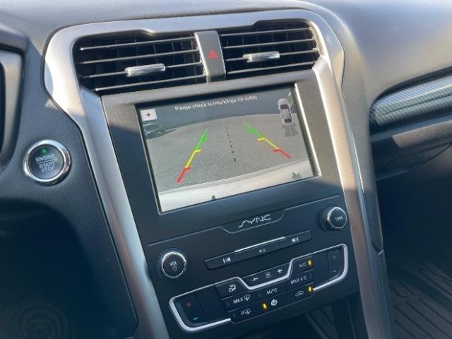 Ford Fusion Hybrid  2019