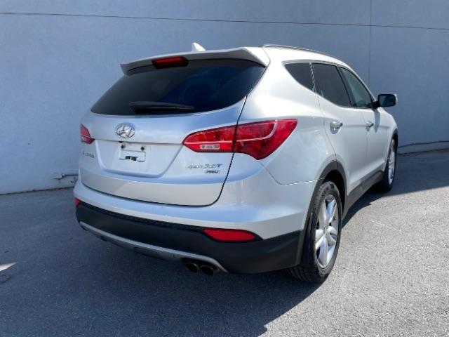 Hyundai Santa Fe  2013