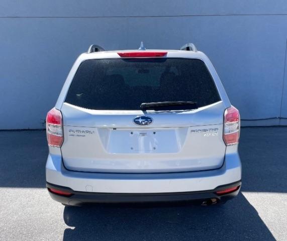 Subaru Forester  2016