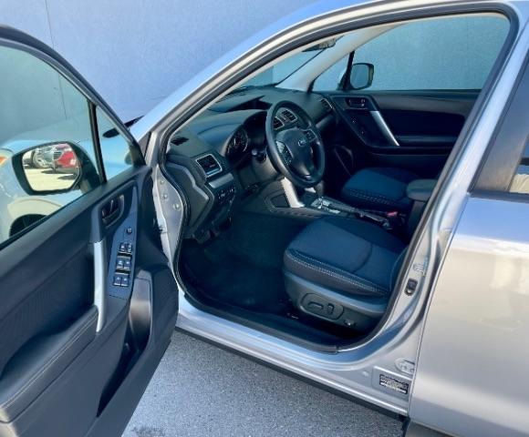 Subaru Forester  2016