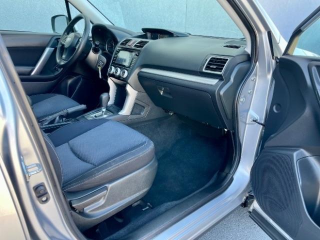 Subaru Forester  2016
