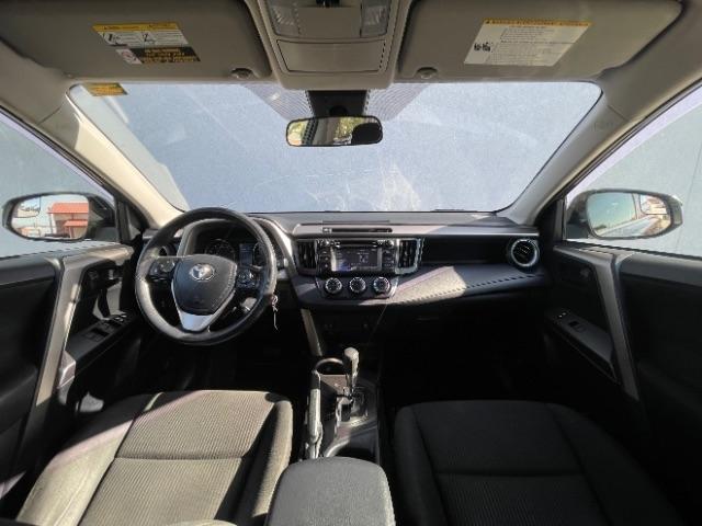 Toyota RAV4  2018