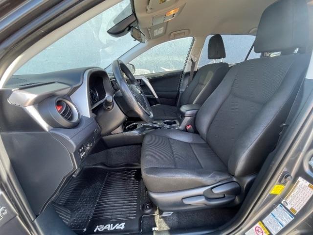 Toyota RAV4  2018