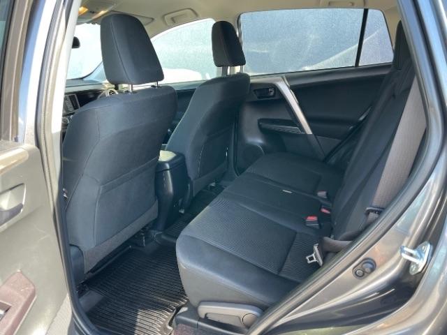 Toyota RAV4  2018