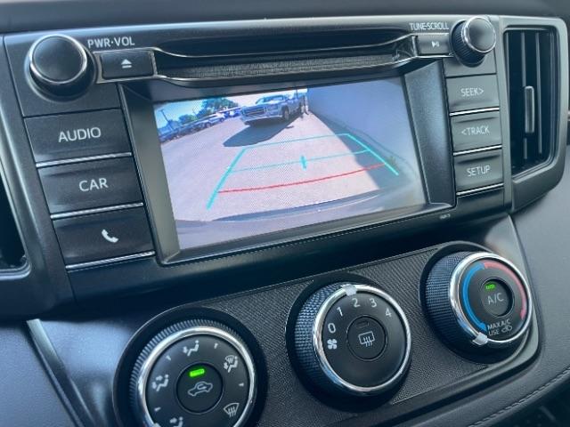 Toyota RAV4  2018