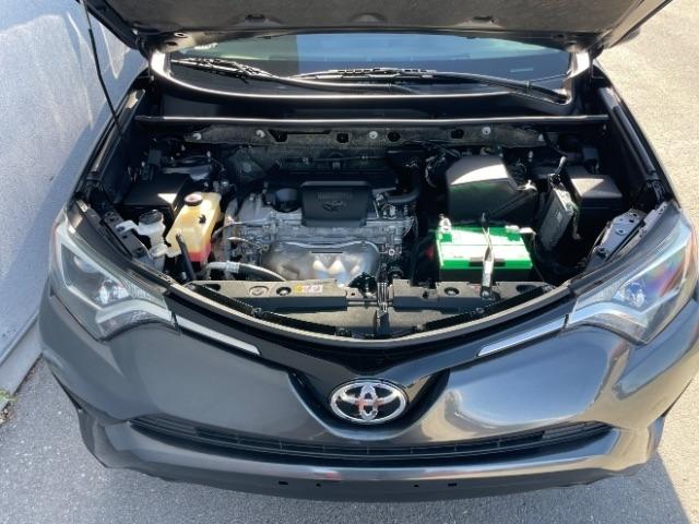Toyota RAV4  2018