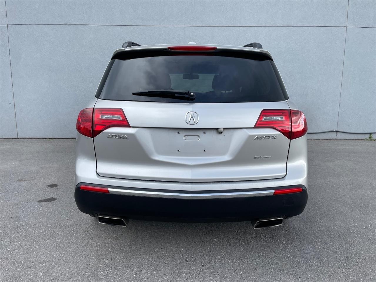 Acura MDX  2011