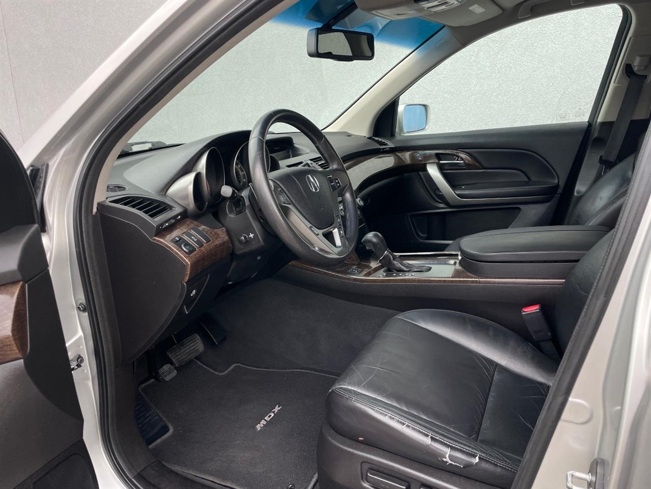 Acura MDX  2011