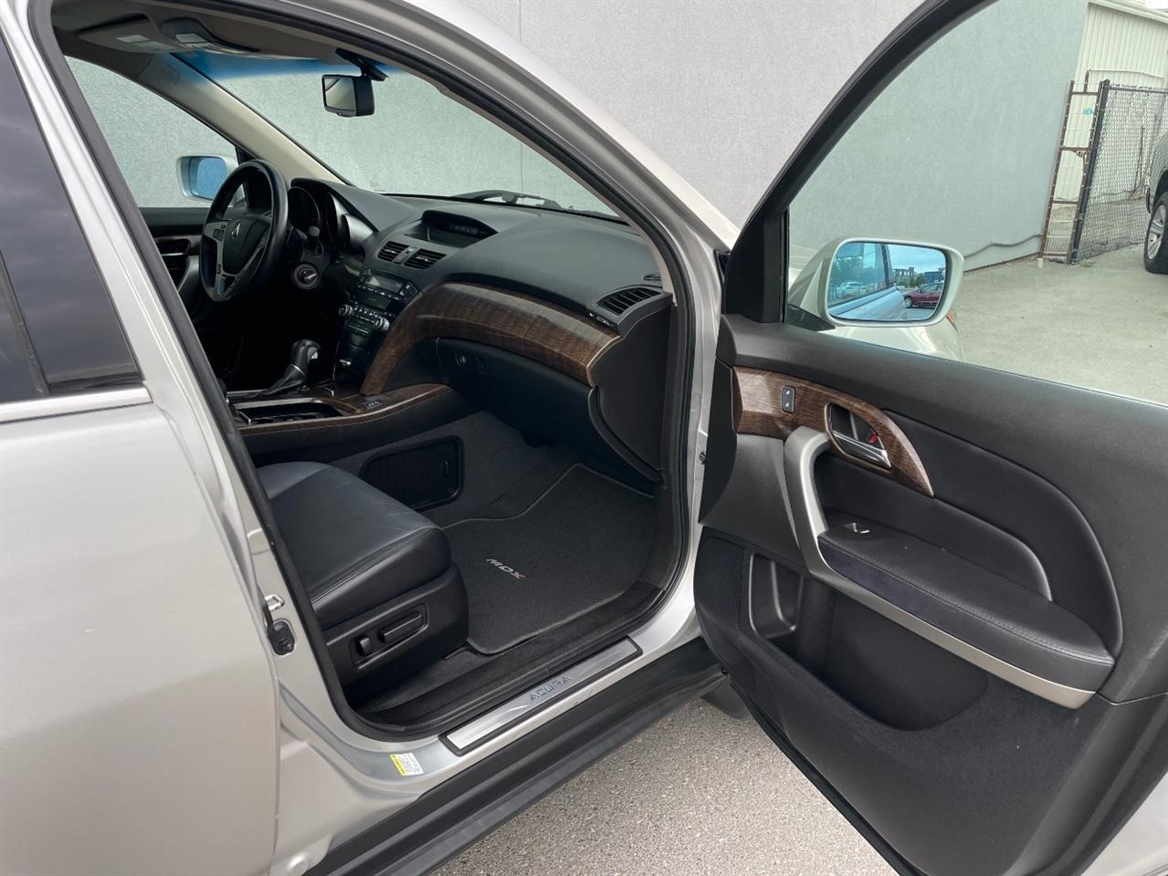 Acura MDX  2011