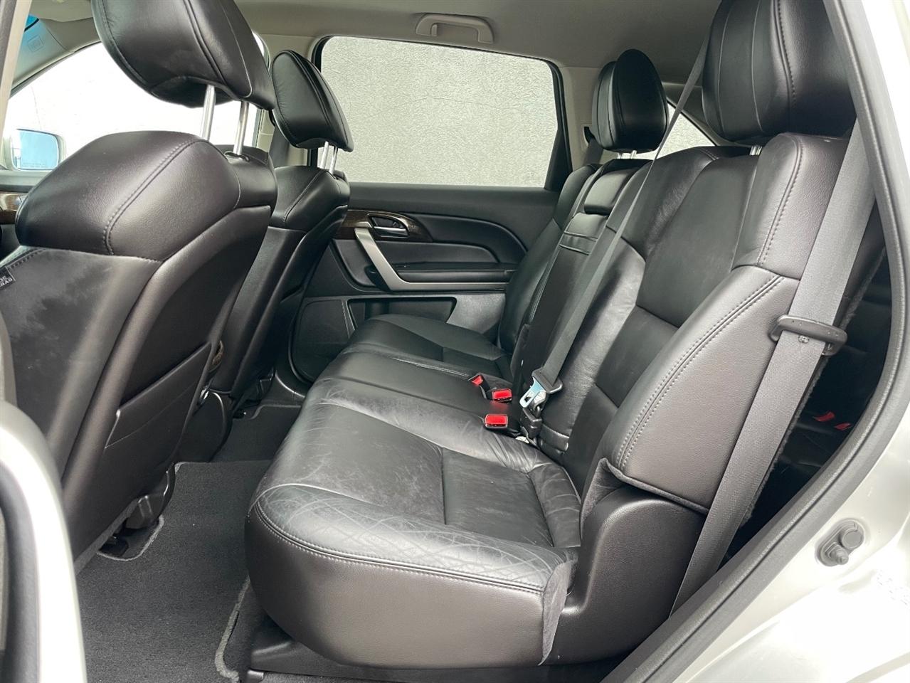 Acura MDX  2011