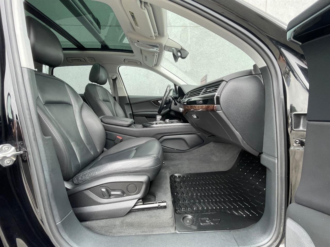 Audi Q7  2017