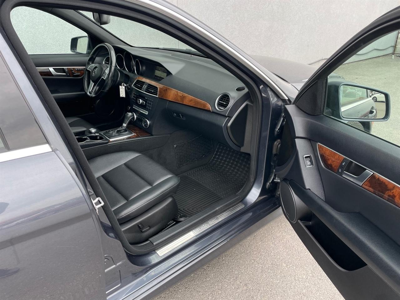 Mercedes-Benz C-Class  2014