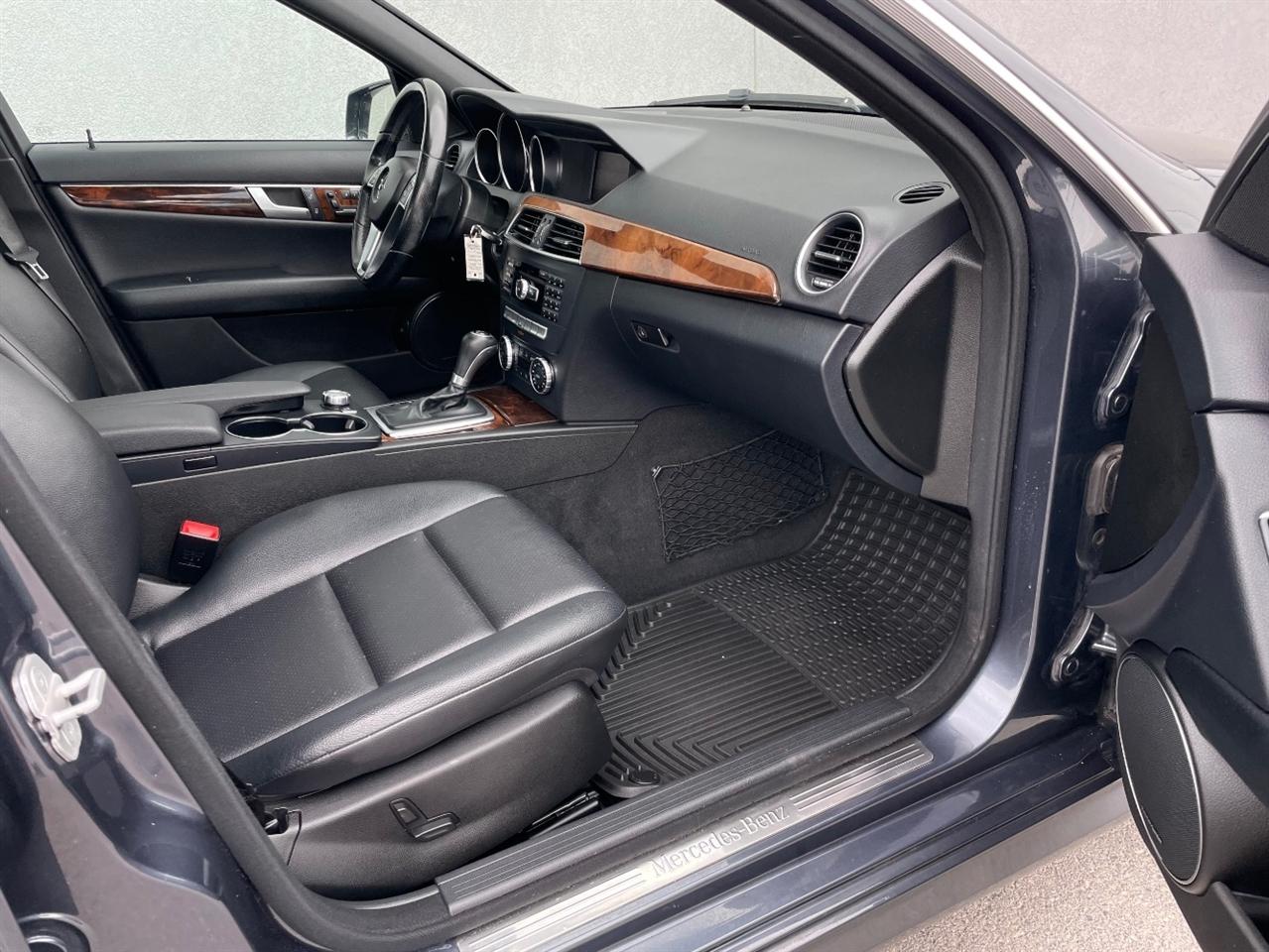 Mercedes-Benz C-Class  2014