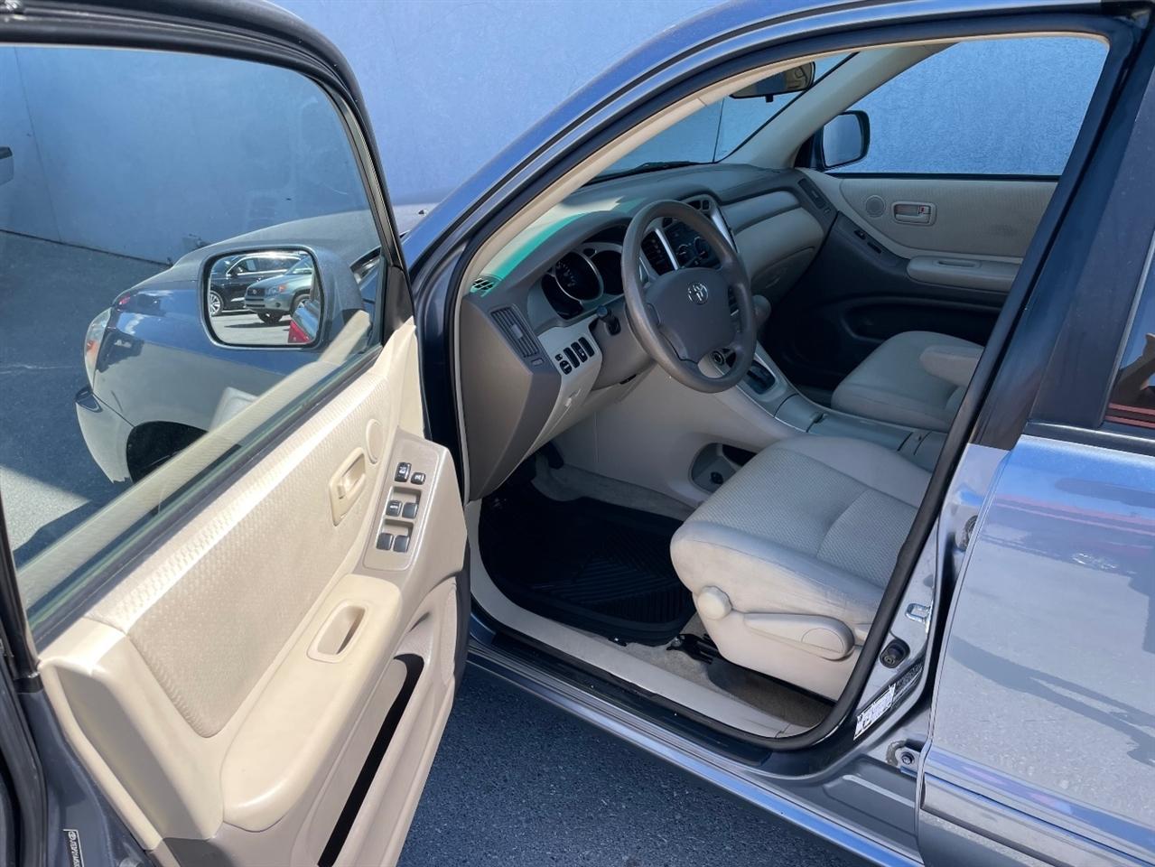 Toyota Highlander  2005