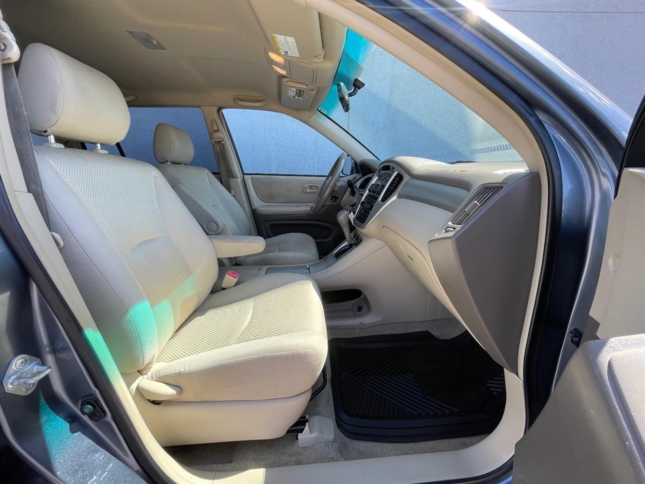 Toyota Highlander  2005