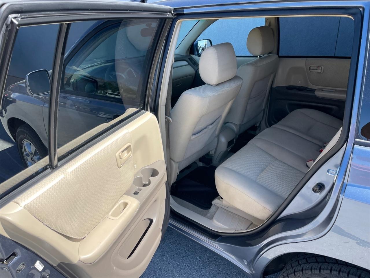 Toyota Highlander  2005