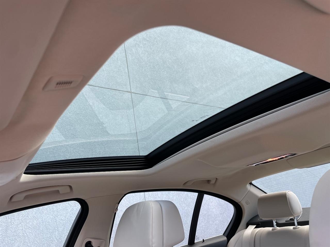 BMW 5 Series  2014
