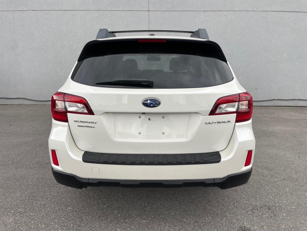 Subaru Outback  2015