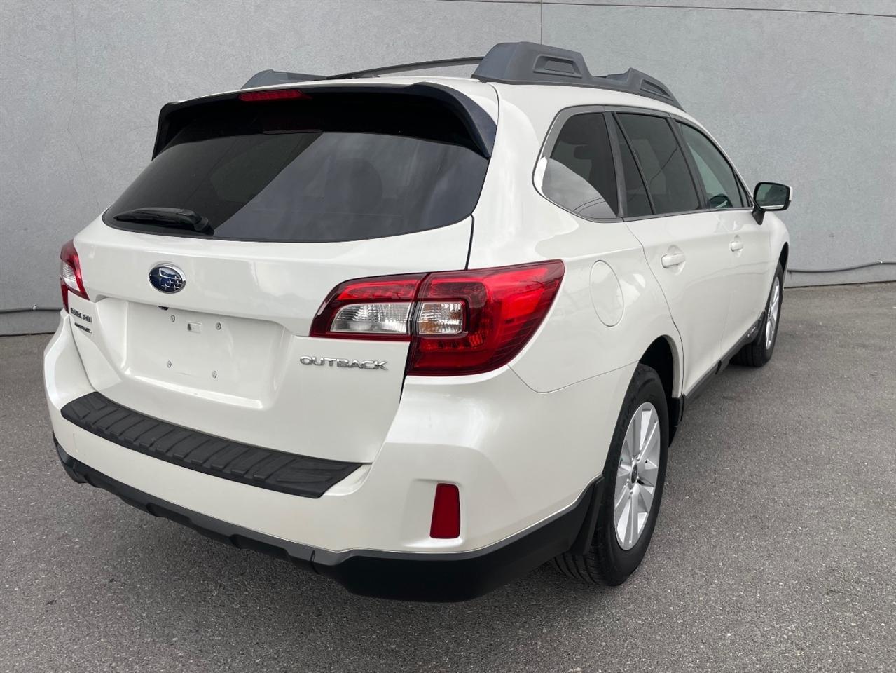 Subaru Outback  2015
