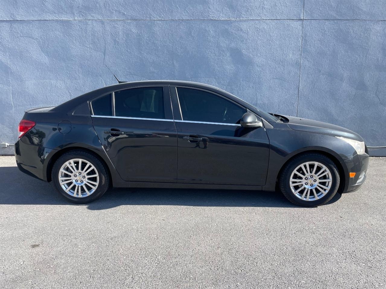 Chevrolet Cruze  2011