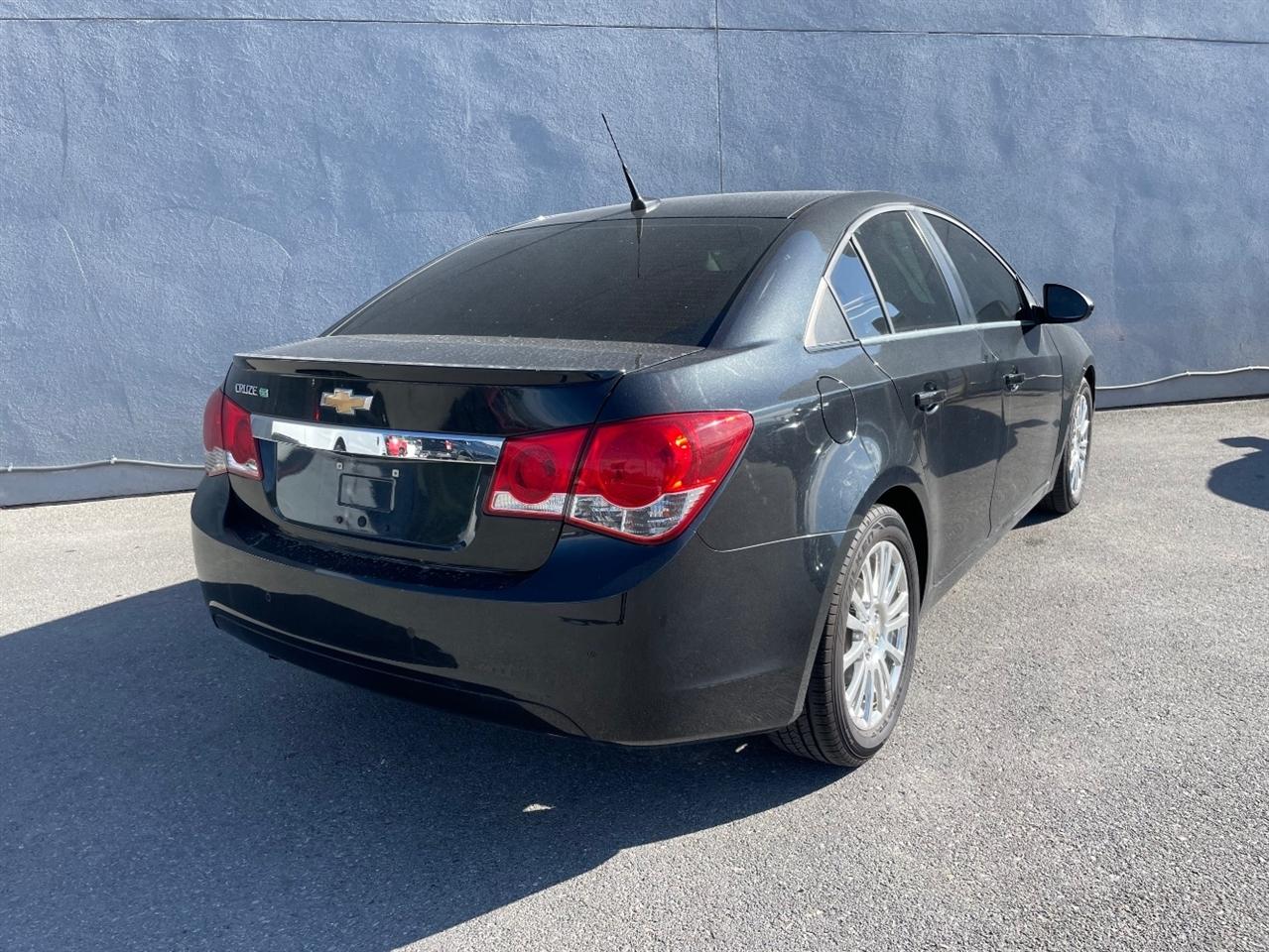 Chevrolet Cruze  2011