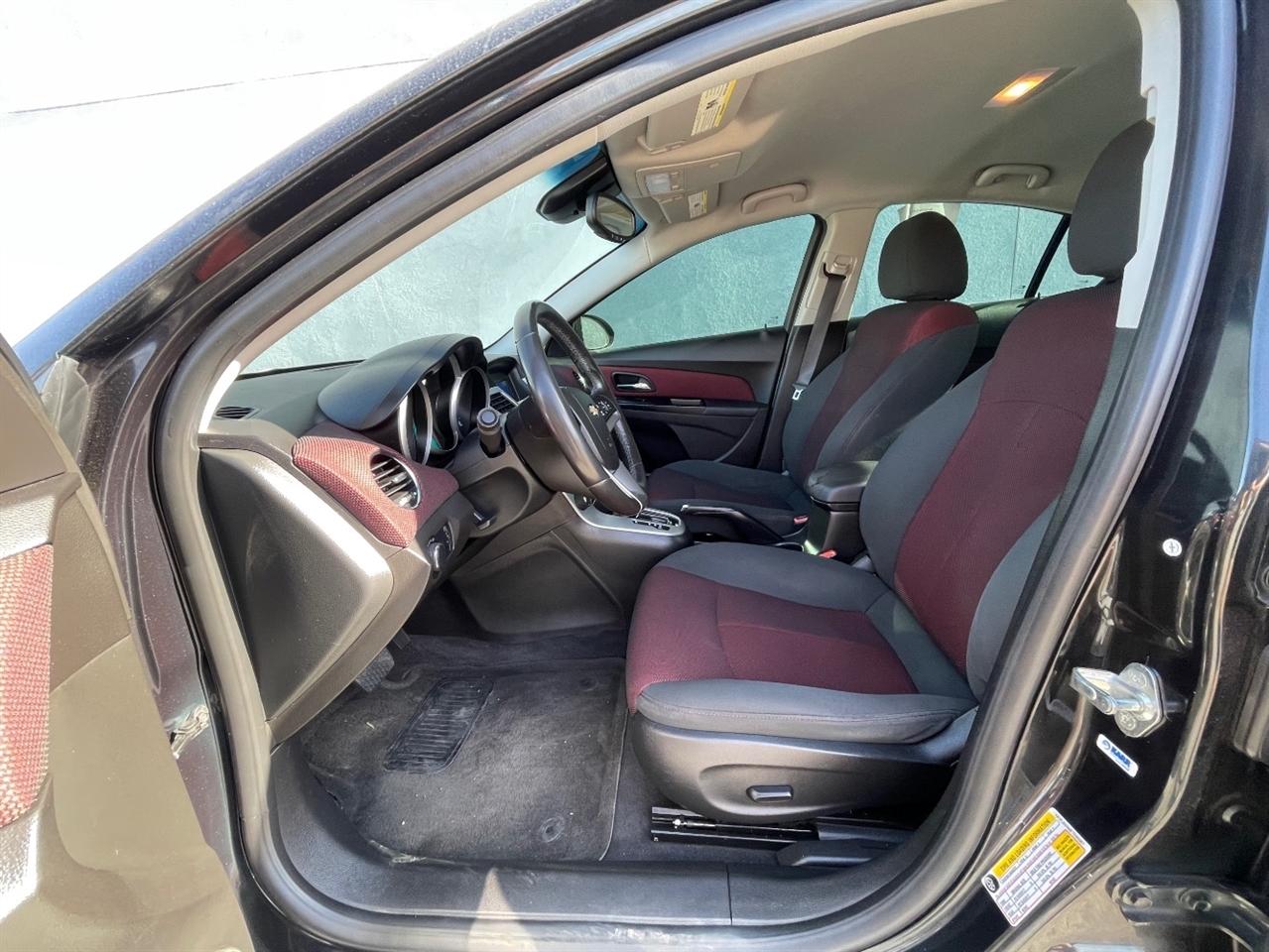 Chevrolet Cruze  2011