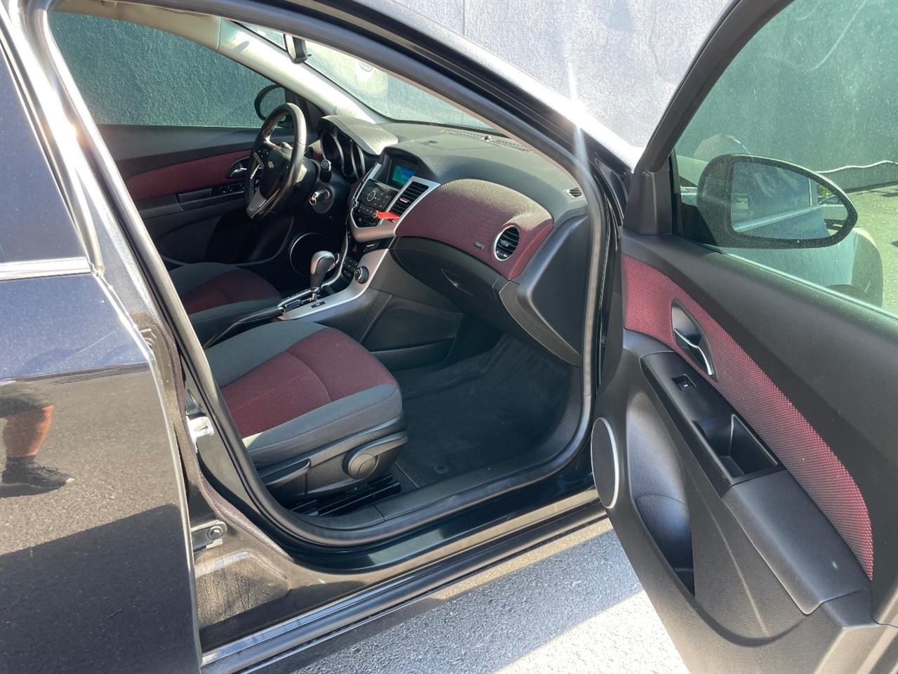 Chevrolet Cruze  2011