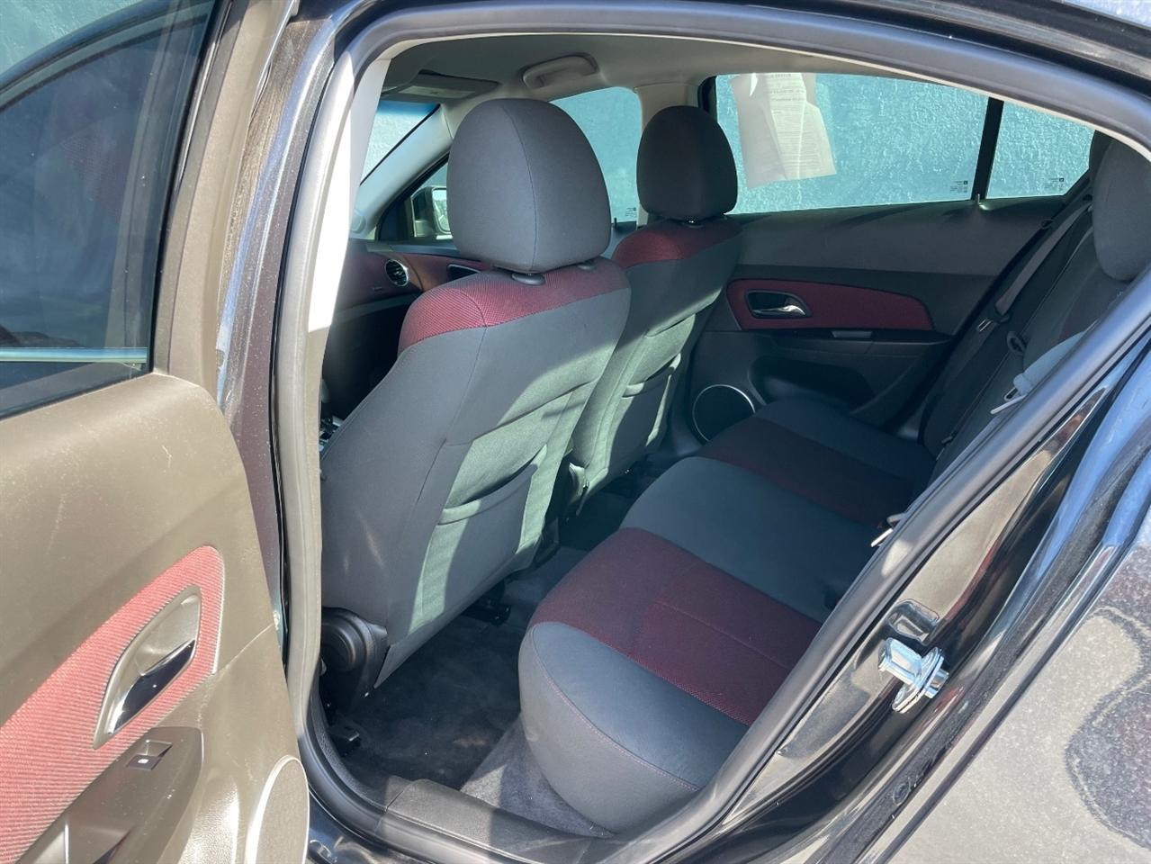Chevrolet Cruze  2011