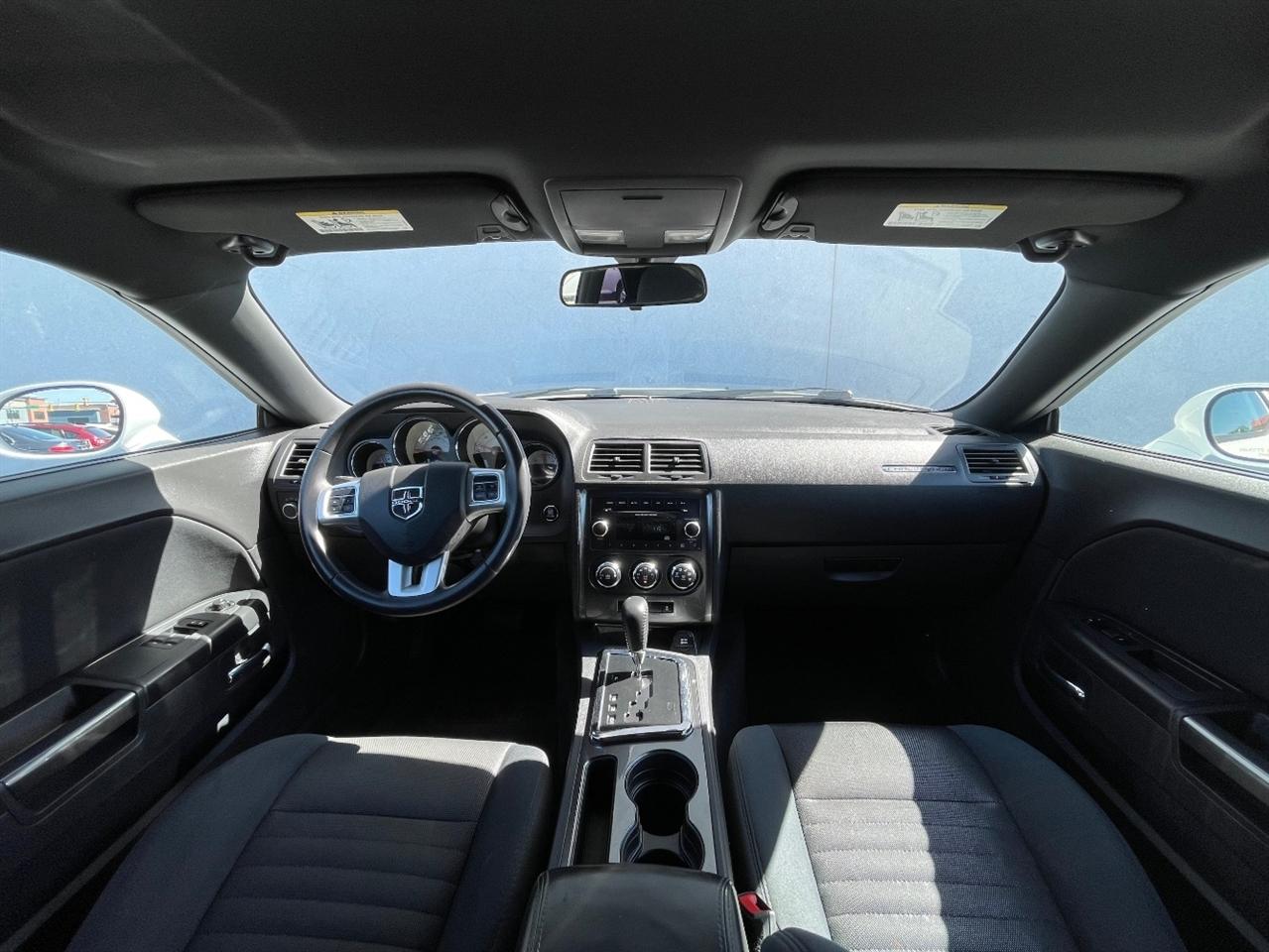 Dodge Challenger  2014
