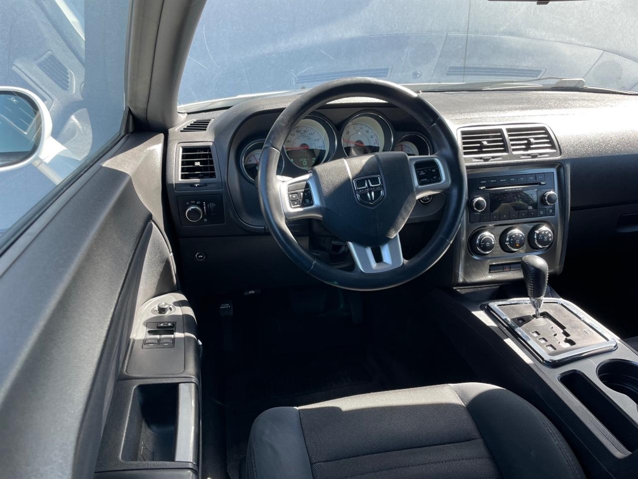 Dodge Challenger  2014