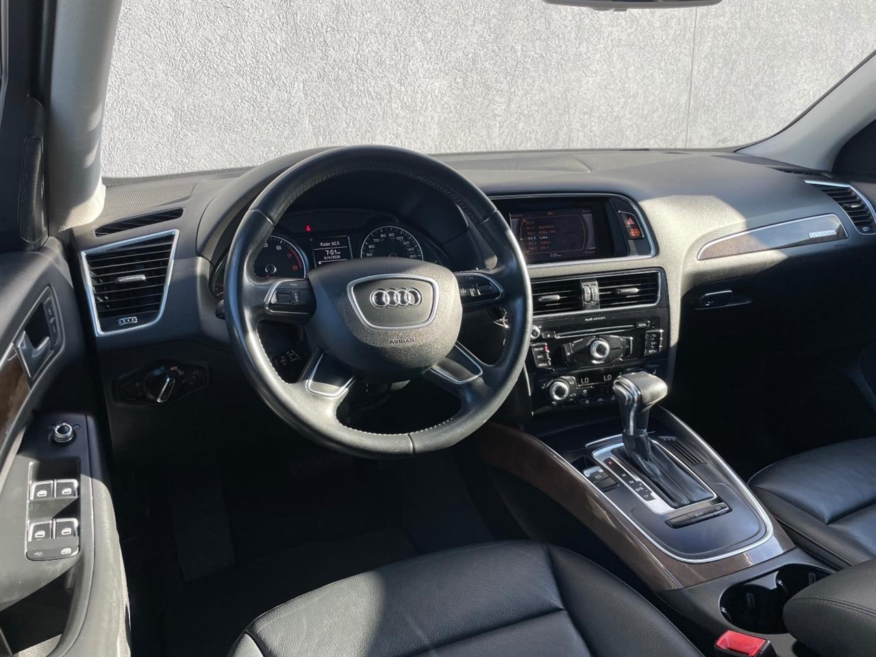 Audi Q5  2016