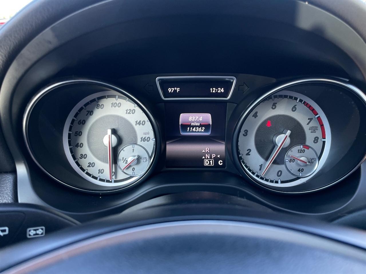 Mercedes-Benz GLA  2016