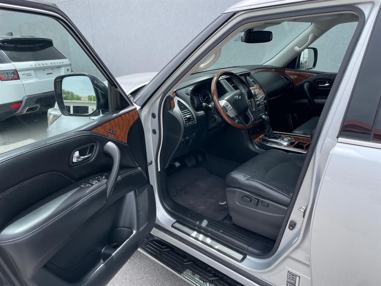 Infiniti QX80  2018