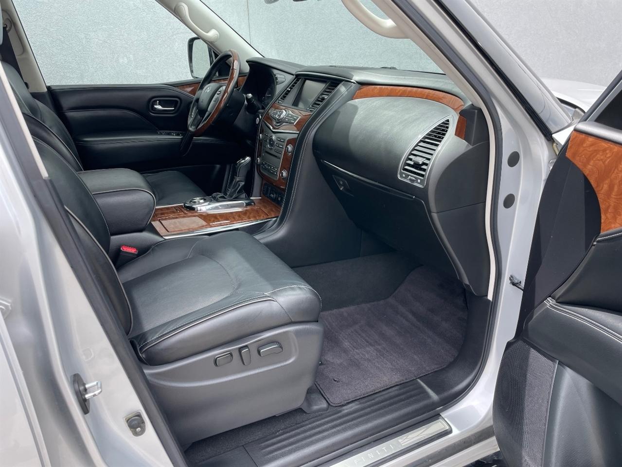 Infiniti QX80  2018