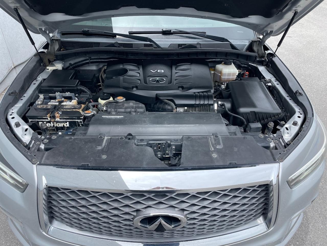 Infiniti QX80  2018