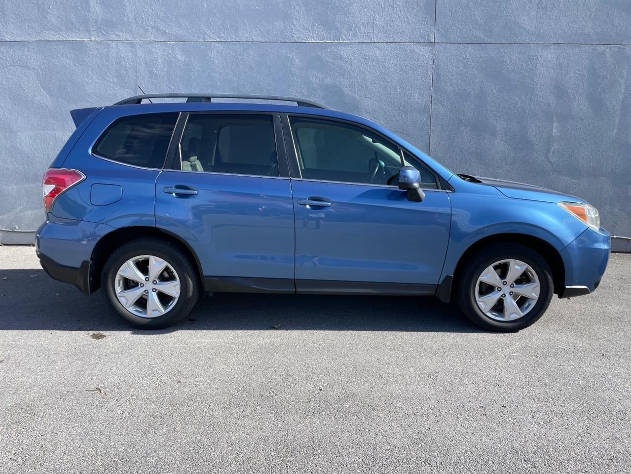 Subaru Forester  2015