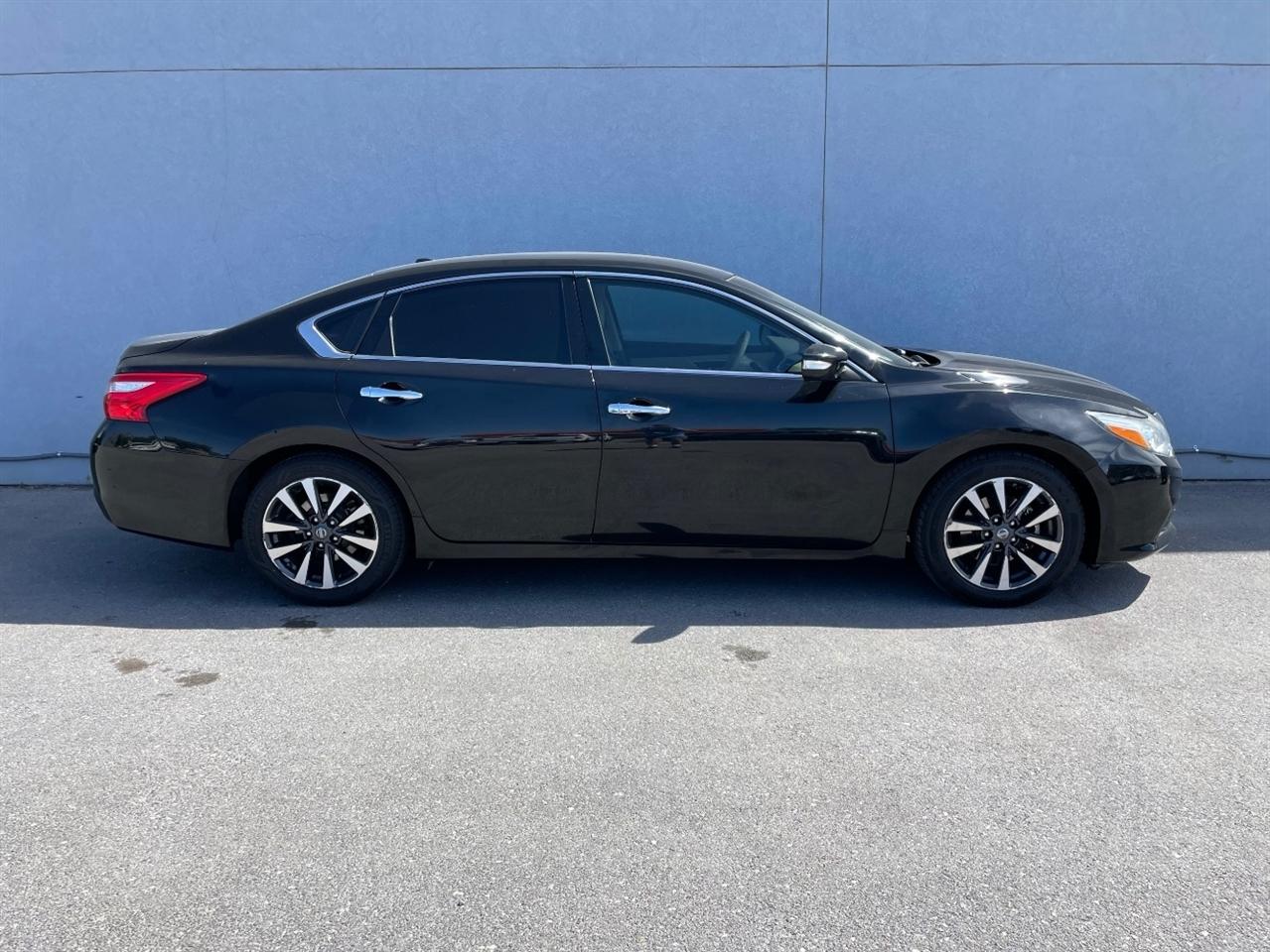 Nissan Altima  2017
