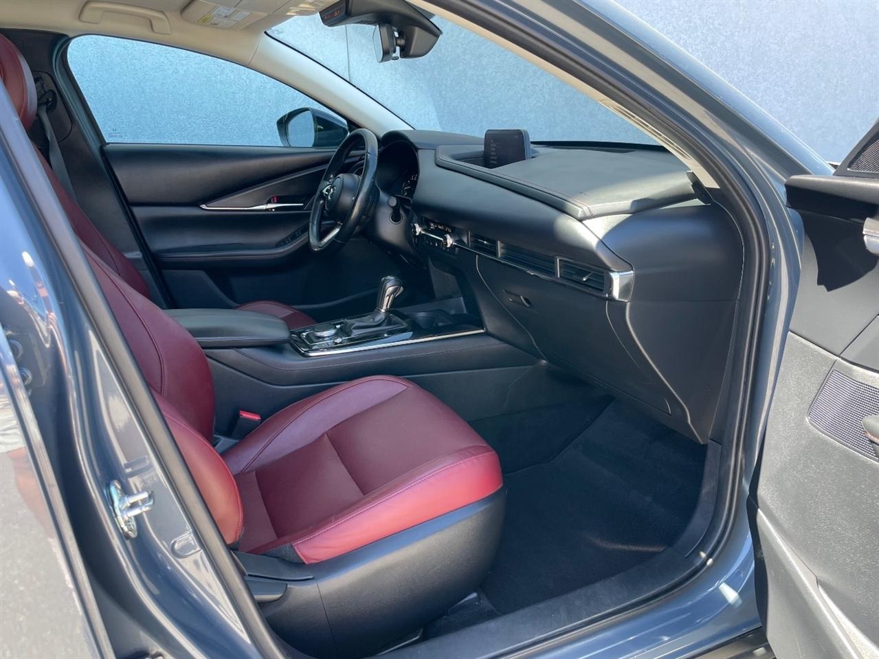 Mazda CX-30  2023