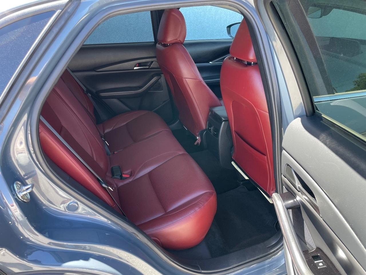 Mazda CX-30  2023