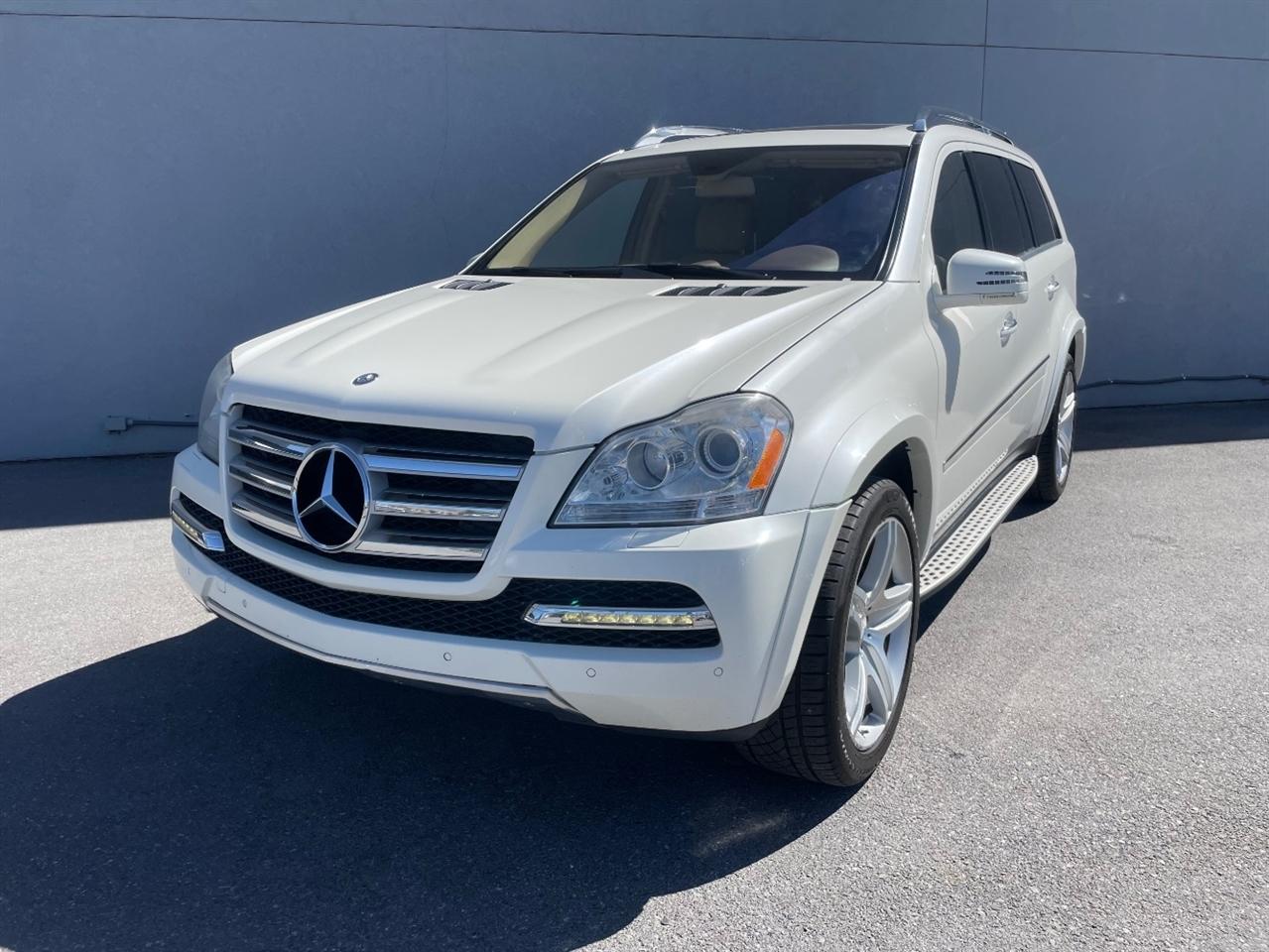 Mercedes-Benz GL-Class  2011