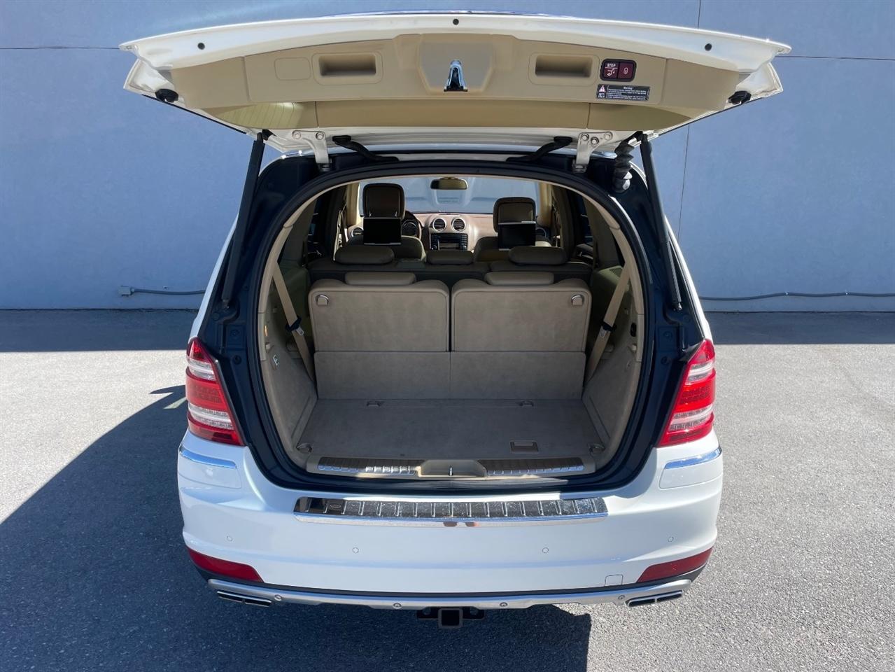 Mercedes-Benz GL-Class  2011