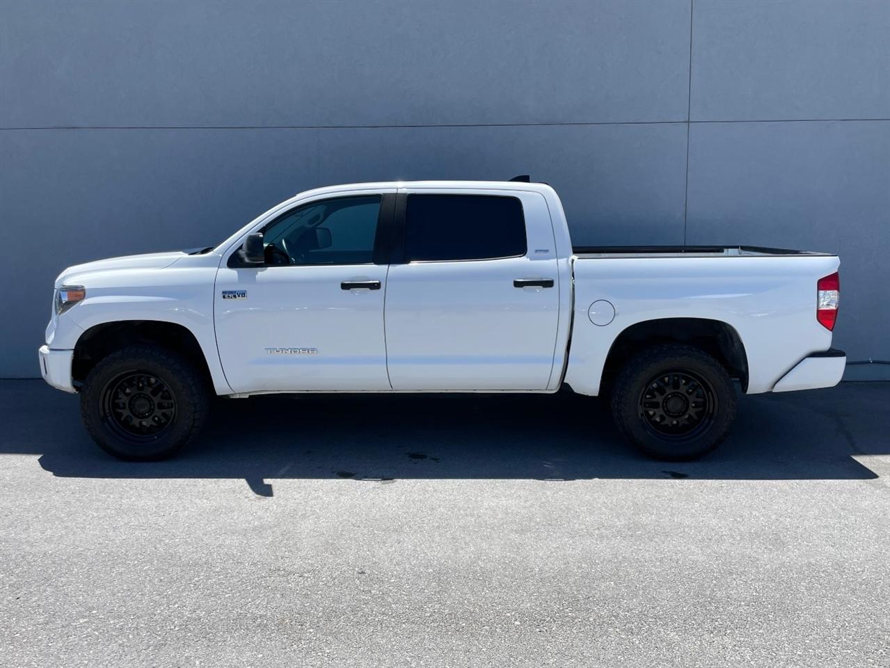 Toyota Tundra 4WD  2020