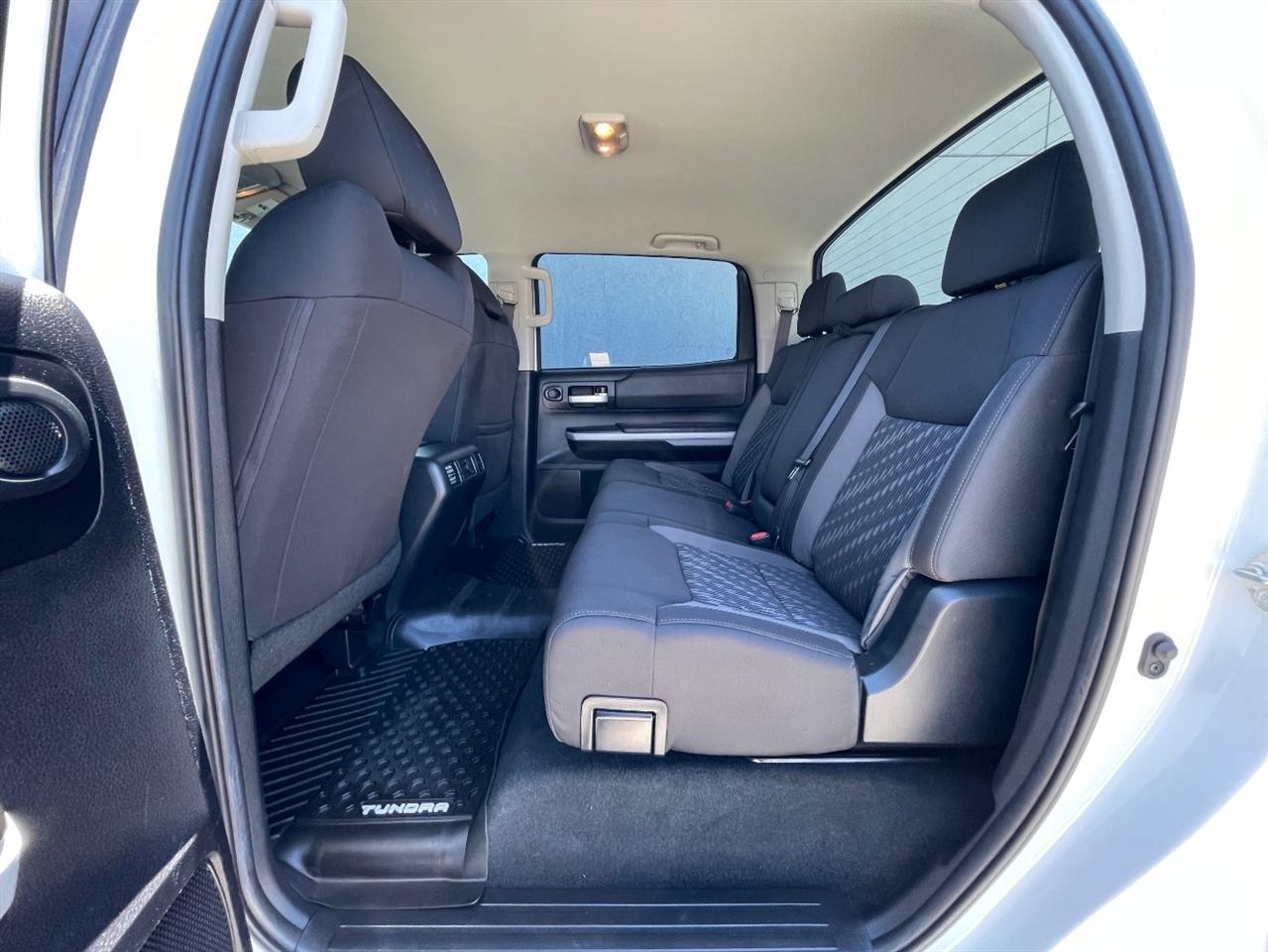Toyota Tundra 4WD  2020