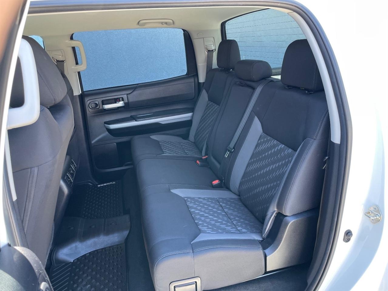Toyota Tundra 4WD  2020