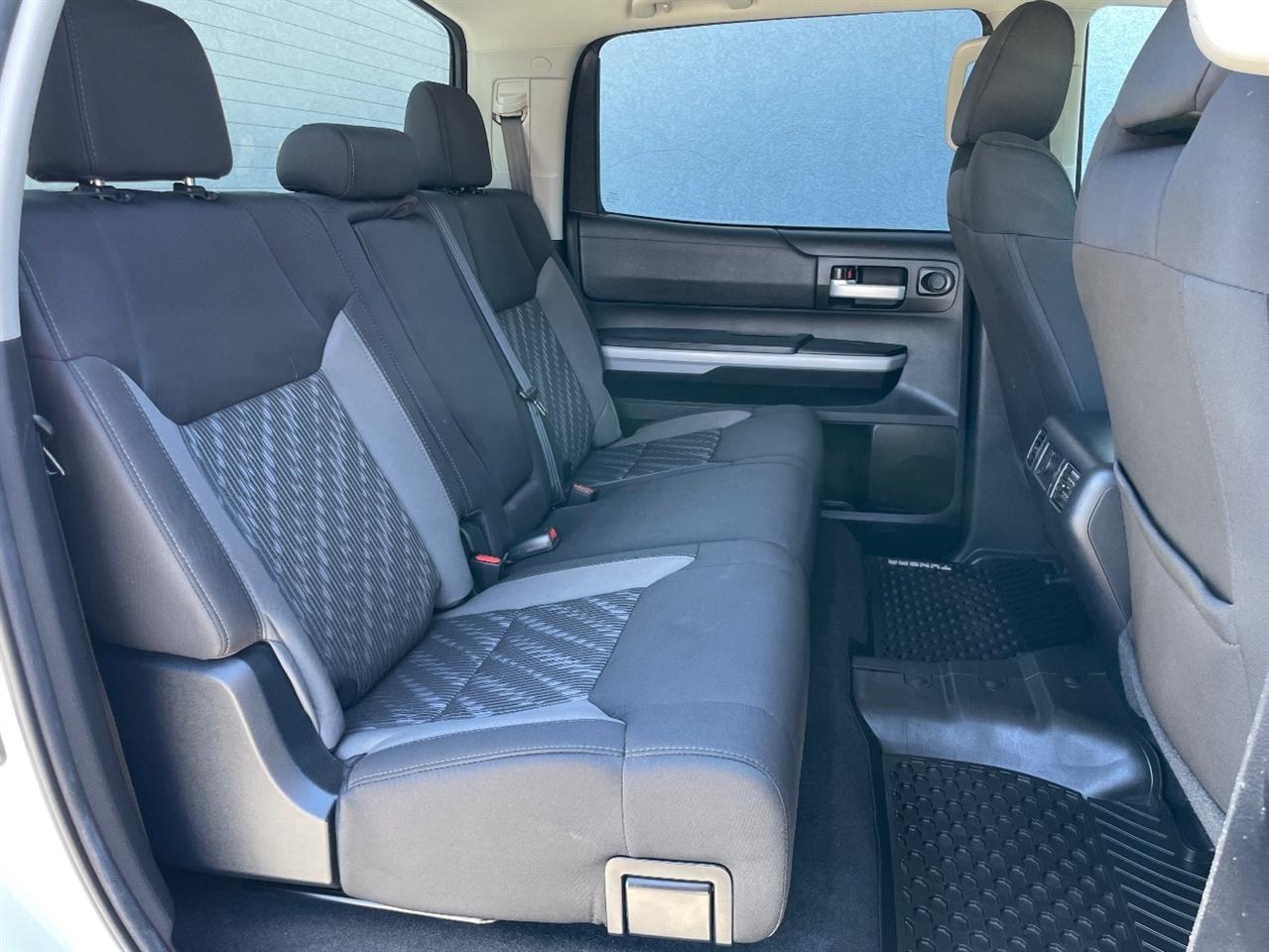 Toyota Tundra 4WD  2020