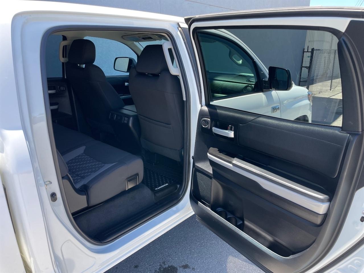 Toyota Tundra 4WD  2020