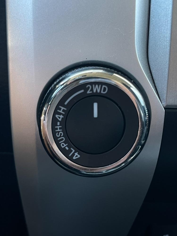 Toyota Tundra 4WD  2020